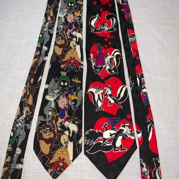Warner Bros. Other - Vintage Silk Looney Tunes Character Ties Set